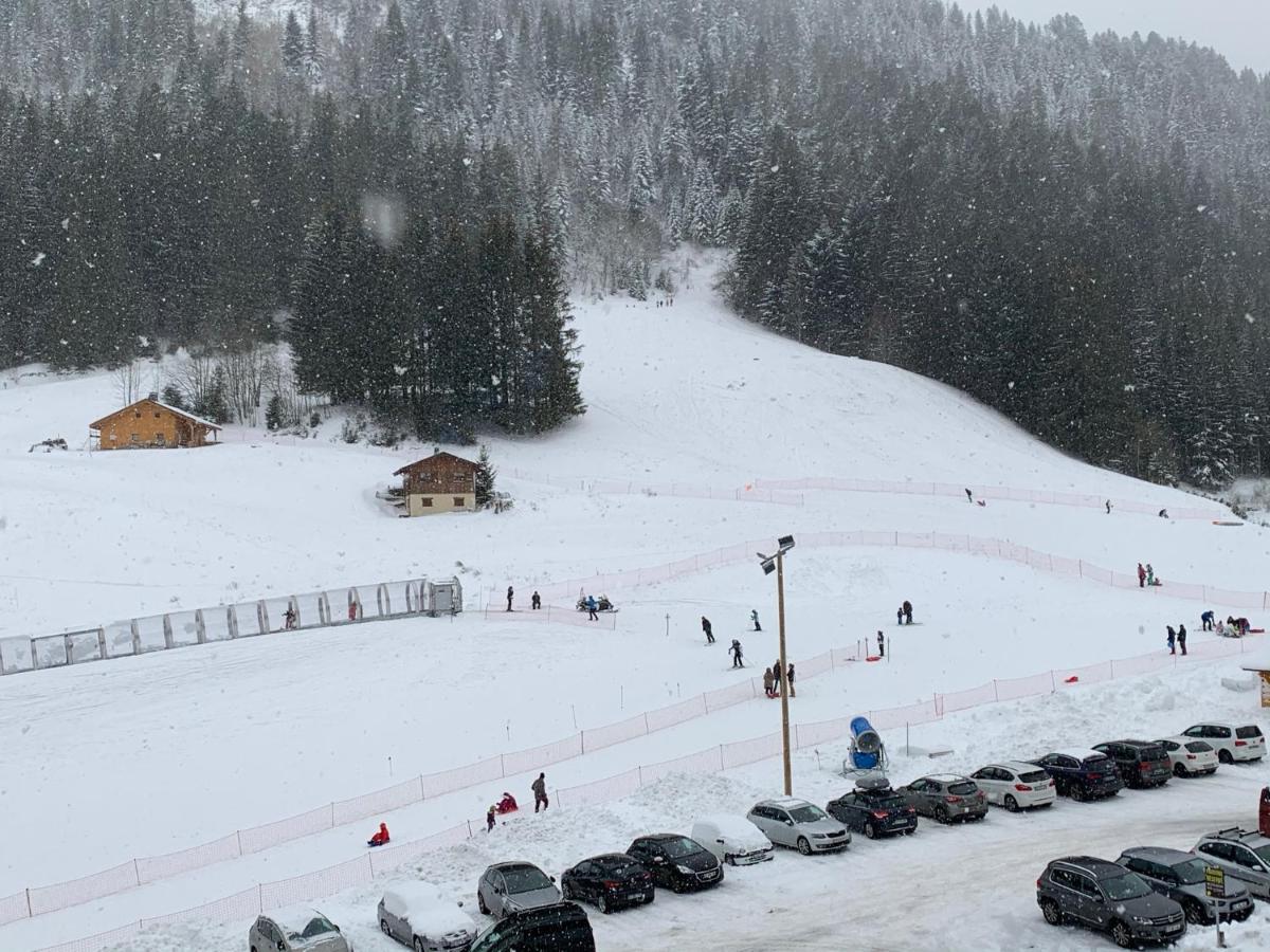 Chalet Proche Morzine Et Lac Leman Wifi Offert Le Biot 외부 사진